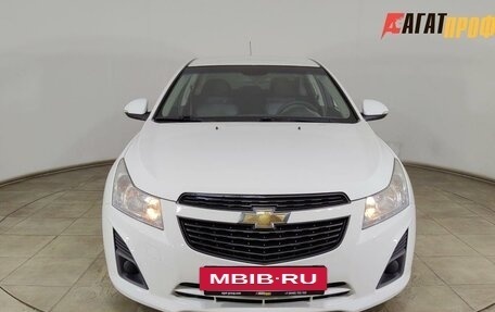 Chevrolet Cruze II, 2014 год, 935 000 рублей, 2 фотография