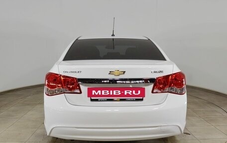 Chevrolet Cruze II, 2014 год, 935 000 рублей, 6 фотография