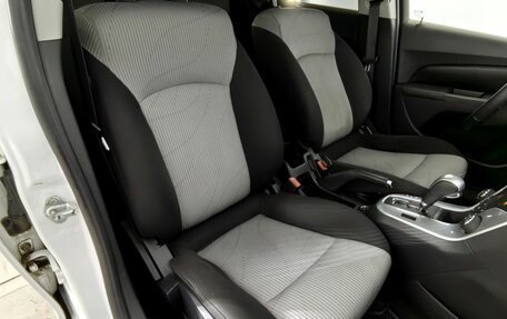 Chevrolet Cruze II, 2014 год, 935 000 рублей, 17 фотография