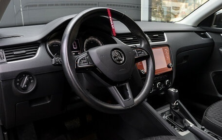Skoda Octavia, 2018 год, 1 999 000 рублей, 13 фотография