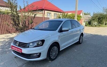 Volkswagen Polo VI (EU Market), 2019 год, 900 000 рублей, 1 фотография