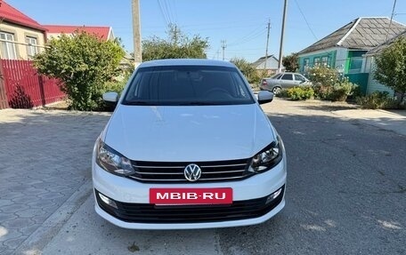 Volkswagen Polo VI (EU Market), 2019 год, 900 000 рублей, 2 фотография