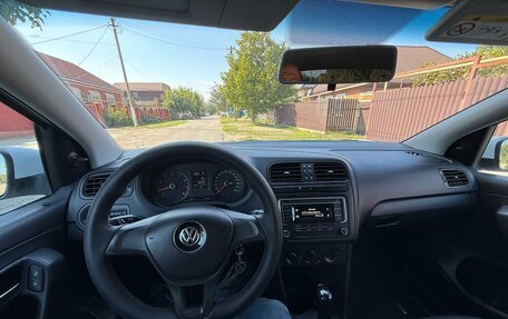 Volkswagen Polo VI (EU Market), 2019 год, 900 000 рублей, 15 фотография