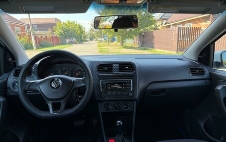 Volkswagen Polo VI (EU Market), 2019 год, 900 000 рублей, 11 фотография