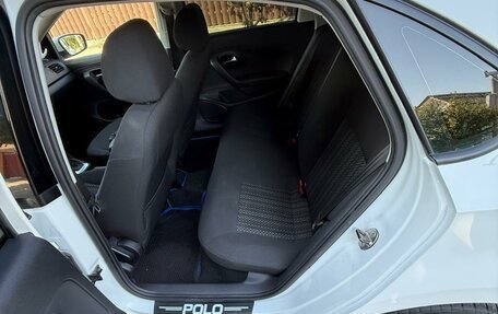 Volkswagen Polo VI (EU Market), 2019 год, 900 000 рублей, 20 фотография