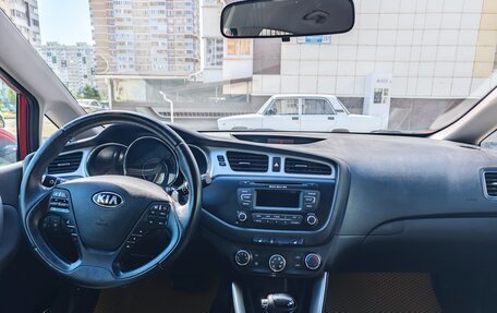 KIA cee'd III, 2015 год, 1 330 000 рублей, 8 фотография