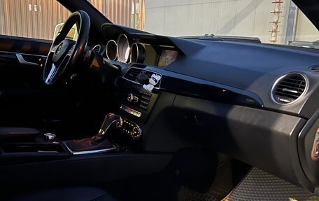 Mercedes-Benz C-Класс, 2013 год, 1 950 000 рублей, 5 фотография