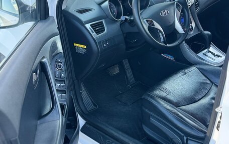 Hyundai Avante, 2012 год, 1 090 000 рублей, 8 фотография