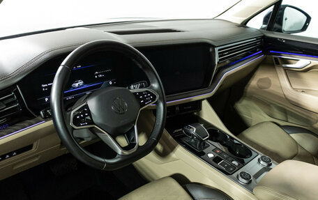 Volkswagen Touareg III, 2021 год, 5 800 000 рублей, 11 фотография