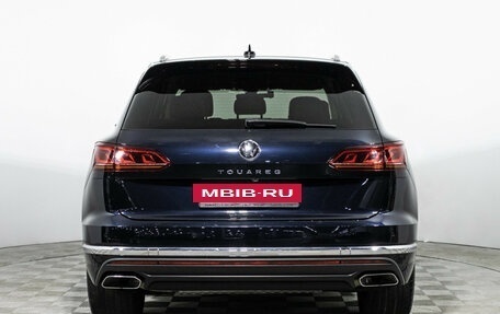 Volkswagen Touareg III, 2021 год, 5 800 000 рублей, 6 фотография