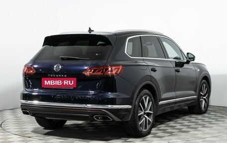 Volkswagen Touareg III, 2021 год, 5 800 000 рублей, 5 фотография