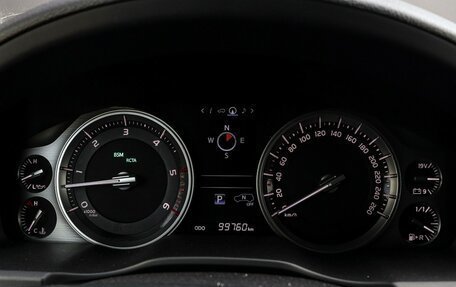 Toyota Land Cruiser 200, 2018 год, 8 000 000 рублей, 37 фотография