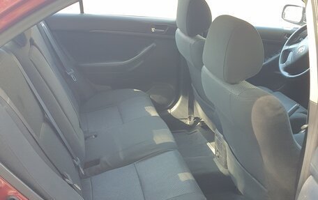 Toyota Avensis III рестайлинг, 2003 год, 450 000 рублей, 4 фотография