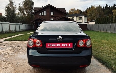 Volkswagen Jetta VI, 2009 год, 590 000 рублей, 5 фотография