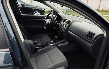 Volkswagen Jetta VI, 2009 год, 590 000 рублей, 15 фотография