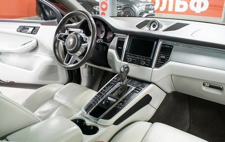 Porsche Macan I рестайлинг, 2015 год, 3 100 000 рублей, 11 фотография