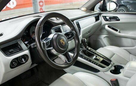 Porsche Macan I рестайлинг, 2015 год, 3 100 000 рублей, 16 фотография