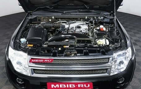 Mitsubishi Pajero IV, 2014 год, 1 849 000 рублей, 9 фотография