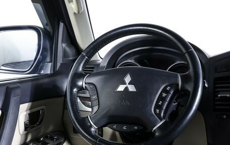 Mitsubishi Pajero IV, 2014 год, 1 849 000 рублей, 16 фотография
