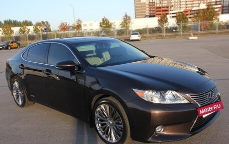 Lexus ES VII, 2014 год, 2 199 000 рублей, 2 фотография