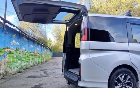 Honda Stepwgn IV, 2017 год, 2 090 000 рублей, 15 фотография