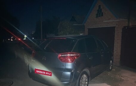 Citroen C4 Picasso II рестайлинг, 2010 год, 565 000 рублей, 1 фотография