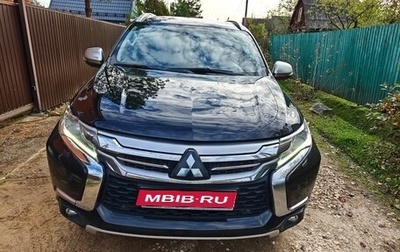 Mitsubishi Pajero Sport III рестайлинг, 2017 год, 2 100 000 рублей, 1 фотография