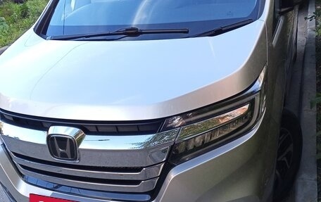 Honda Stepwgn IV, 2017 год, 2 090 000 рублей, 20 фотография