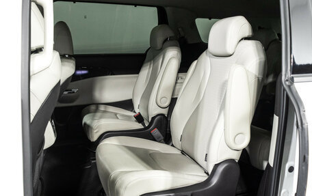 KIA Carnival, 2020 год, 3 790 000 рублей, 10 фотография