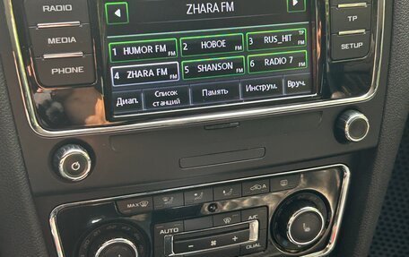 Skoda Superb III рестайлинг, 2013 год, 1 400 000 рублей, 12 фотография
