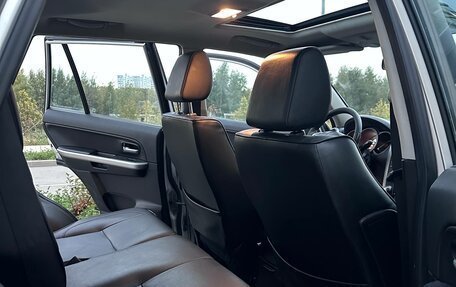 Suzuki Grand Vitara, 2010 год, 1 490 000 рублей, 25 фотография