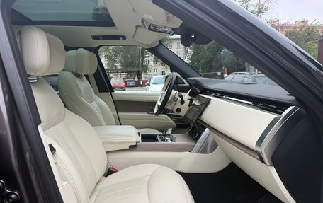 Land Rover Range Rover IV рестайлинг, 2022 год, 17 500 000 рублей, 11 фотография