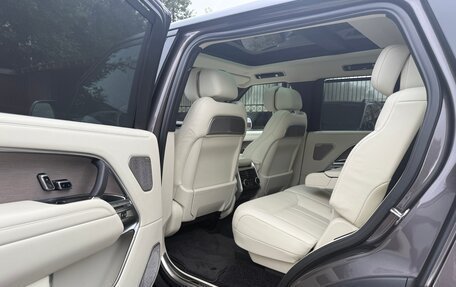 Land Rover Range Rover IV рестайлинг, 2022 год, 17 500 000 рублей, 25 фотография