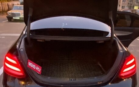 Mercedes-Benz E-Класс, 2017 год, 1 800 000 рублей, 4 фотография