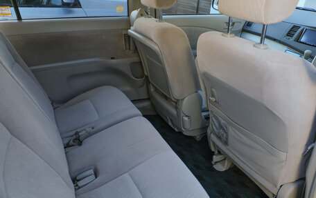 Toyota ISis I, 2010 год, 1 048 000 рублей, 14 фотография