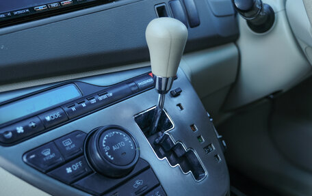 Toyota ISis I, 2010 год, 1 048 000 рублей, 18 фотография
