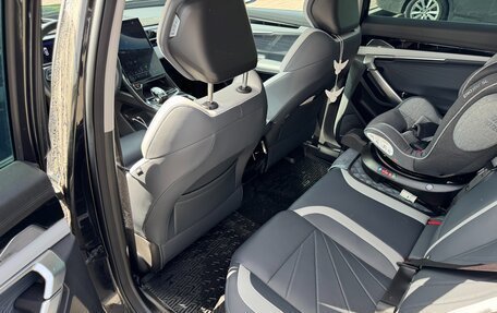 Geely Atlas, 2023 год, 3 000 000 рублей, 16 фотография