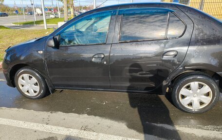 Renault Logan II, 2016 год, 850 000 рублей, 11 фотография