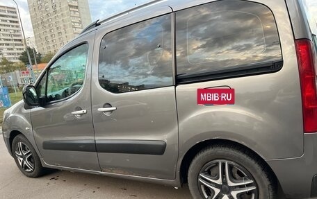 Peugeot Partner II рестайлинг 2, 2011 год, 650 000 рублей, 4 фотография