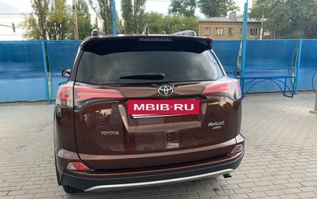Toyota RAV4, 2017 год, 1 680 000 рублей, 17 фотография