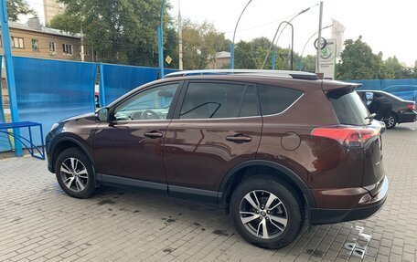 Toyota RAV4, 2017 год, 1 680 000 рублей, 24 фотография