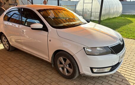 Skoda Rapid I, 2014 год, 650 000 рублей, 4 фотография