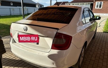 Skoda Rapid I, 2014 год, 650 000 рублей, 5 фотография