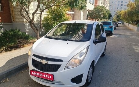 Chevrolet Spark III, 2013 год, 650 000 рублей, 1 фотография