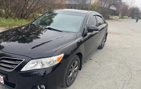 Toyota Camry, 2011 год, 1 050 000 рублей, 3 фотография