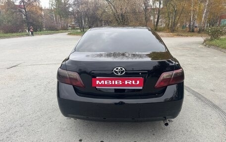 Toyota Camry, 2011 год, 1 050 000 рублей, 7 фотография