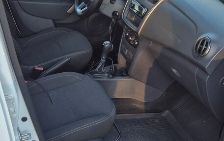 Renault Logan II, 2021 год, 675 000 рублей, 7 фотография