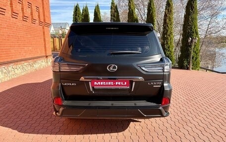 Lexus LX III, 2020 год, 15 000 000 рублей, 11 фотография