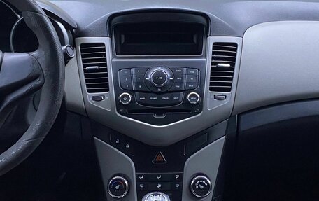 Chevrolet Cruze II, 2011 год, 549 000 рублей, 18 фотография