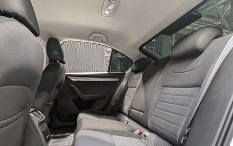 Skoda Octavia, 2014 год, 999 000 рублей, 32 фотография